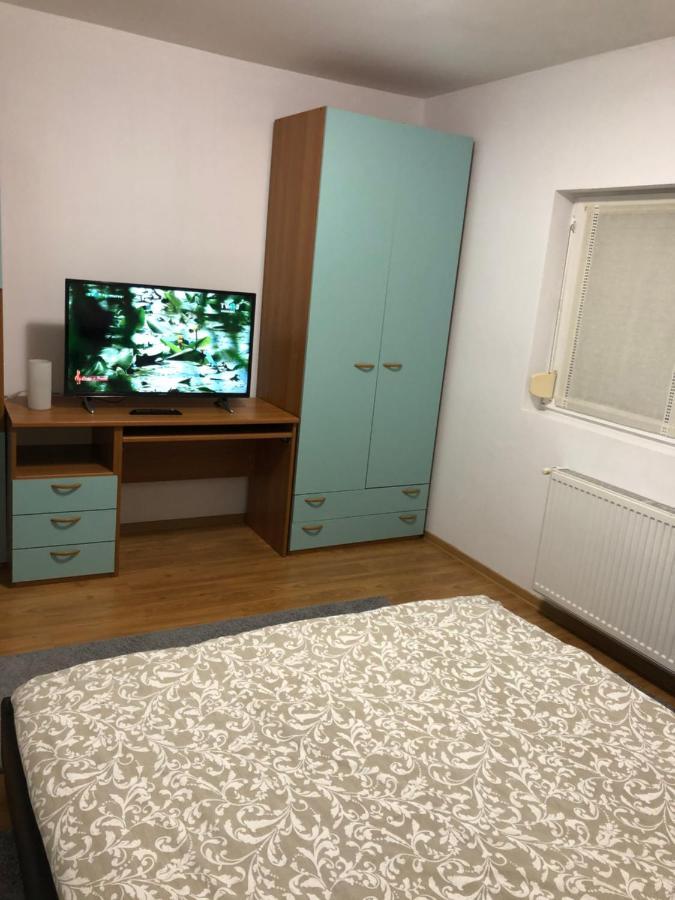 Apartament Antoaneta Apartment Rîşnov Exterior foto